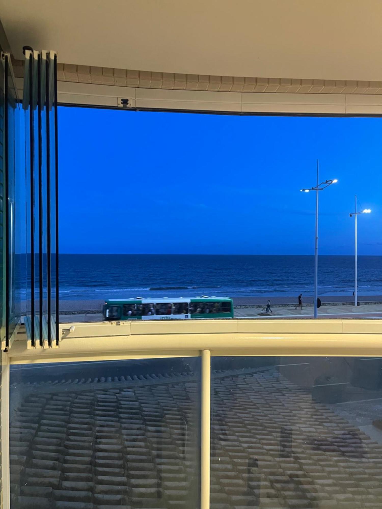 Novo E Sala - J. Armacao - Vista Mar! Apartamento *